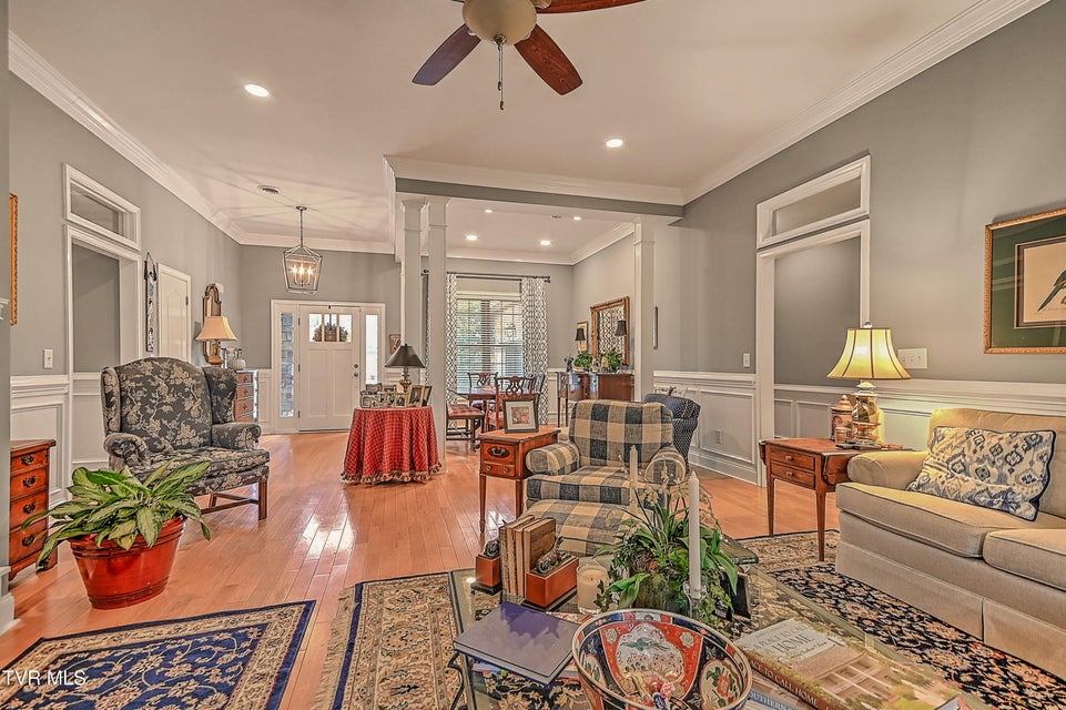 Photo #24: 282 Dublin Road