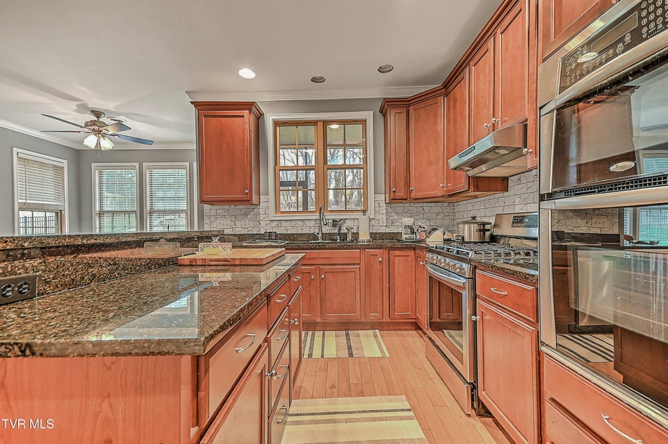 Photo #38: 282 Dublin Road