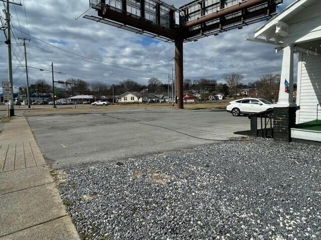 Photo #4: 534 & 528 Market Street