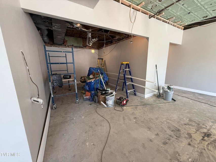 Photo #19: 711/713 Elk Avenue