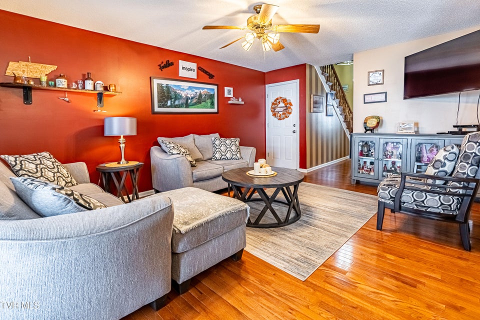 Photo #8: 425 Andover Court