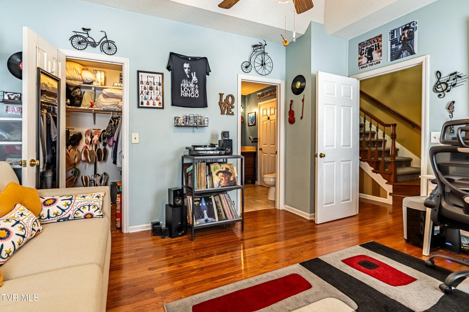 Photo #23: 425 Andover Court