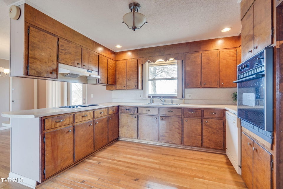 Photo #18: 163 Cecil Gray Road