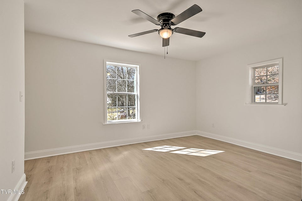 Photo #22: 2512 Long Street