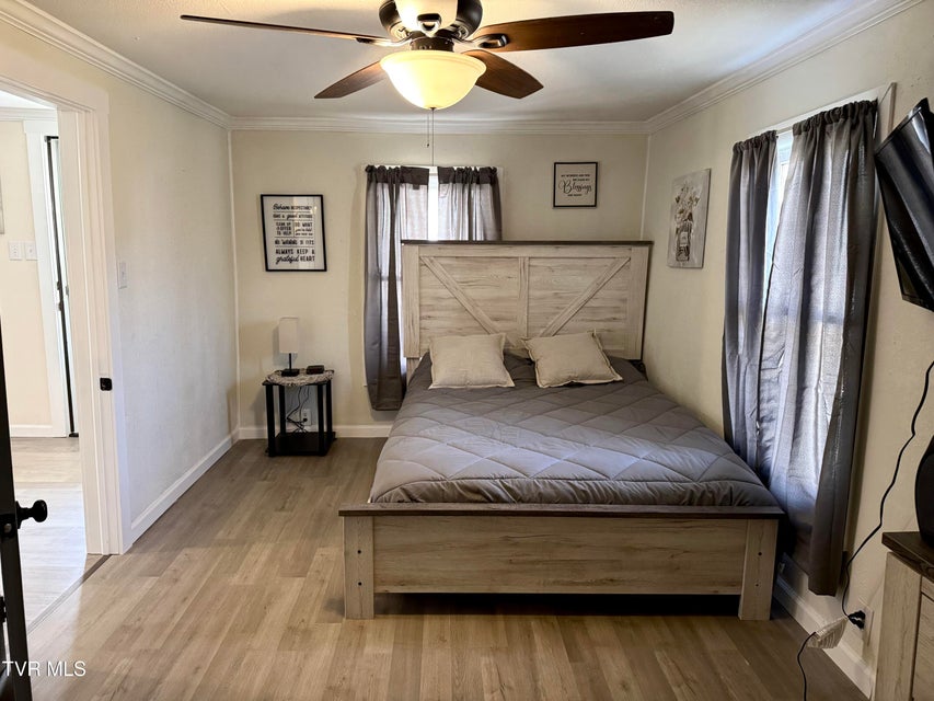 Photo #10: 616 3rd Avenue