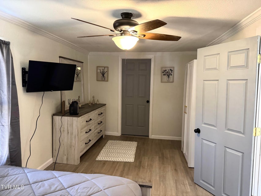 Photo #11: 616 3rd Avenue