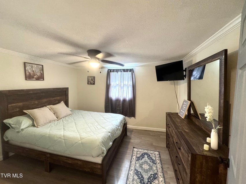 Photo #18: 616 3rd Avenue