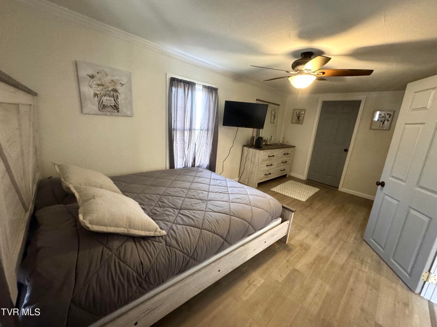 Photo #20: 616 3rd Avenue