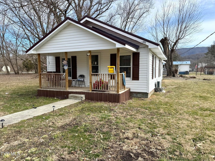 Photo #35: 616 3rd Avenue