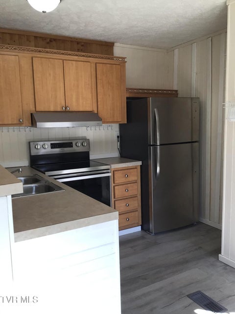 Photo #30: 430 Laws Road