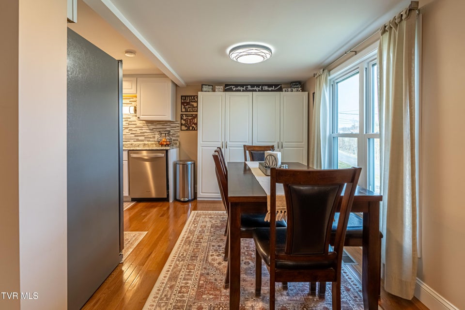 Photo #11: 22262 Driftwood Lane