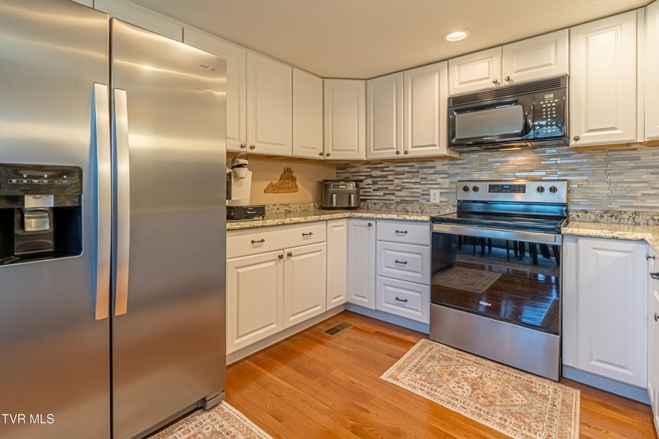 Photo #14: 22262 Driftwood Lane