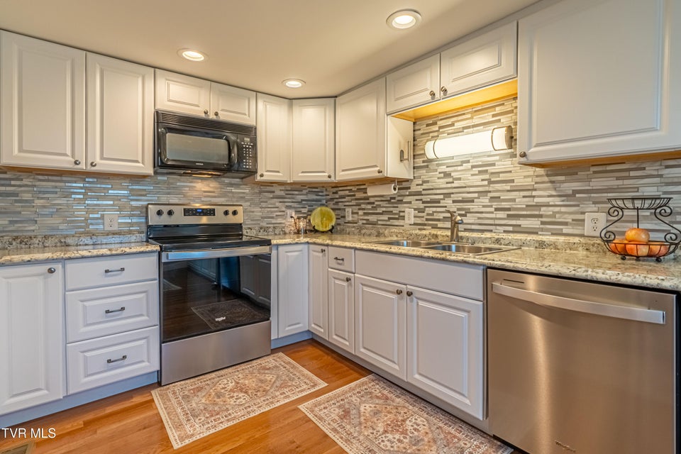 Photo #15: 22262 Driftwood Lane