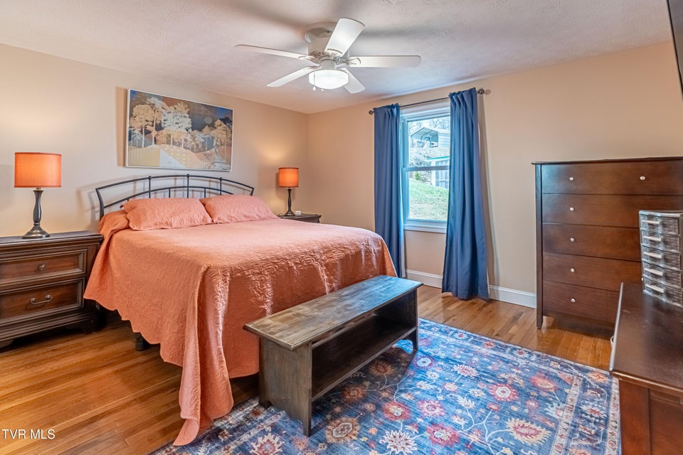 Photo #18: 22262 Driftwood Lane