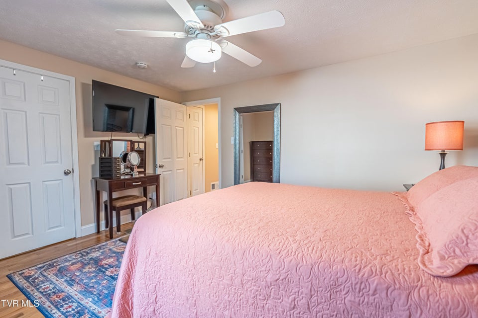 Photo #20: 22262 Driftwood Lane