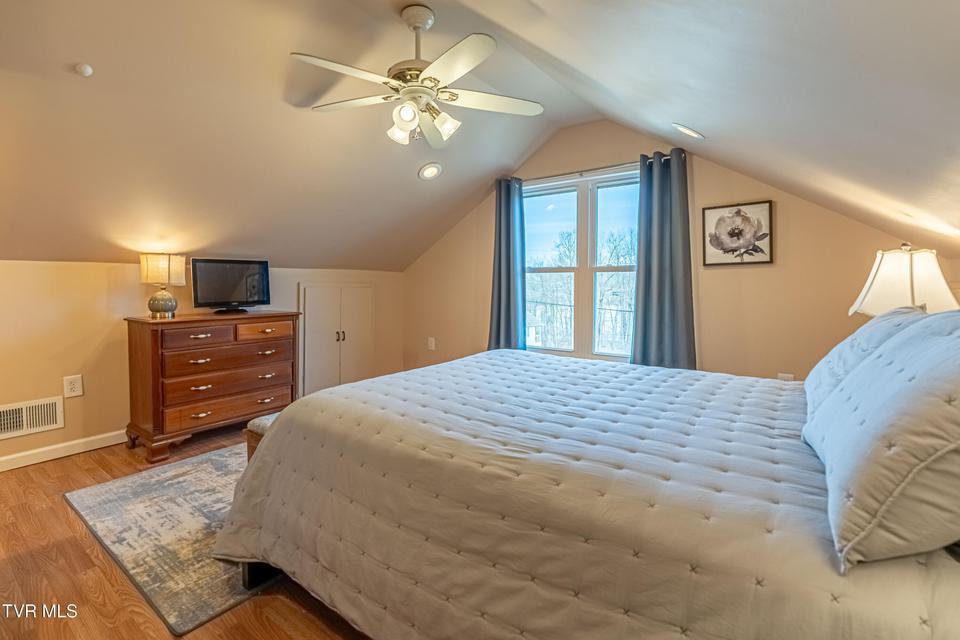 Photo #27: 22262 Driftwood Lane