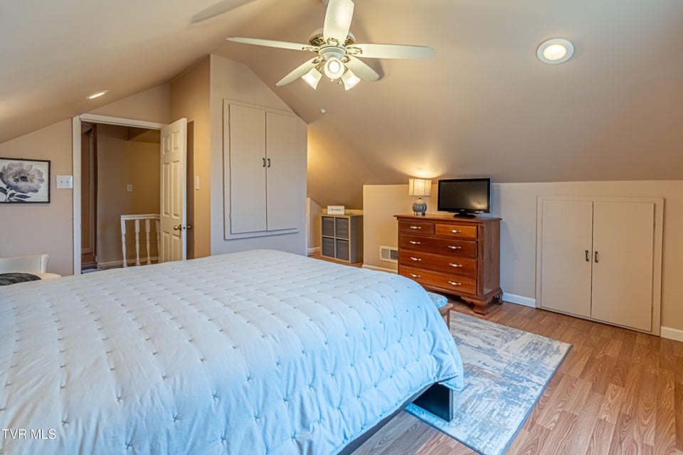 Photo #29: 22262 Driftwood Lane