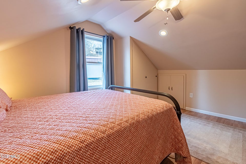 Photo #34: 22262 Driftwood Lane