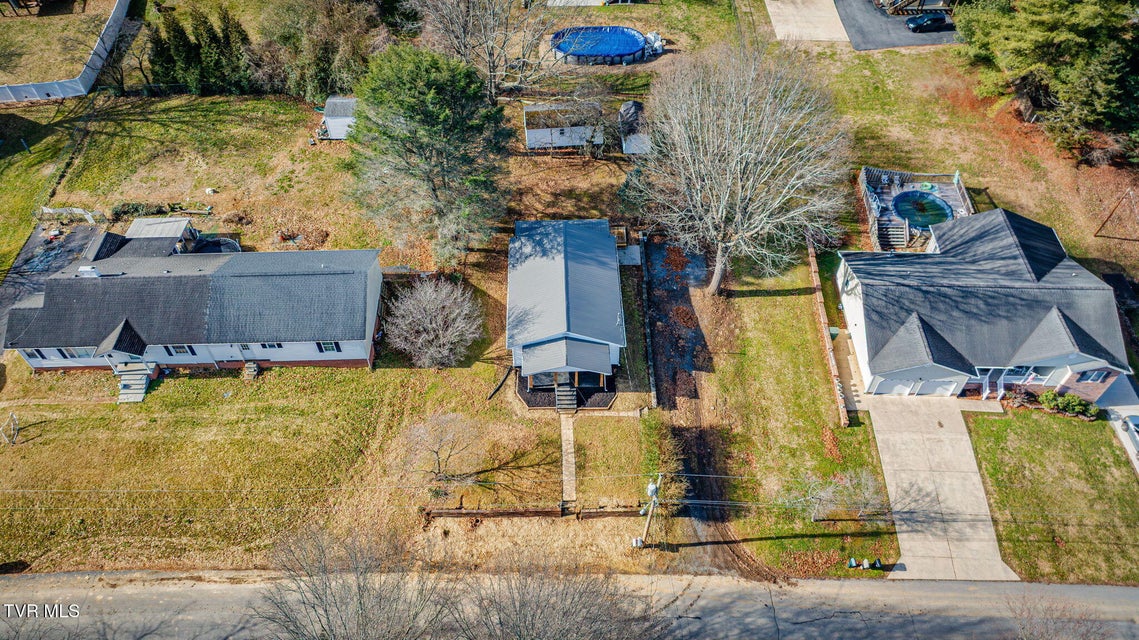 Photo #26: 520 Sycamore Gardens Street