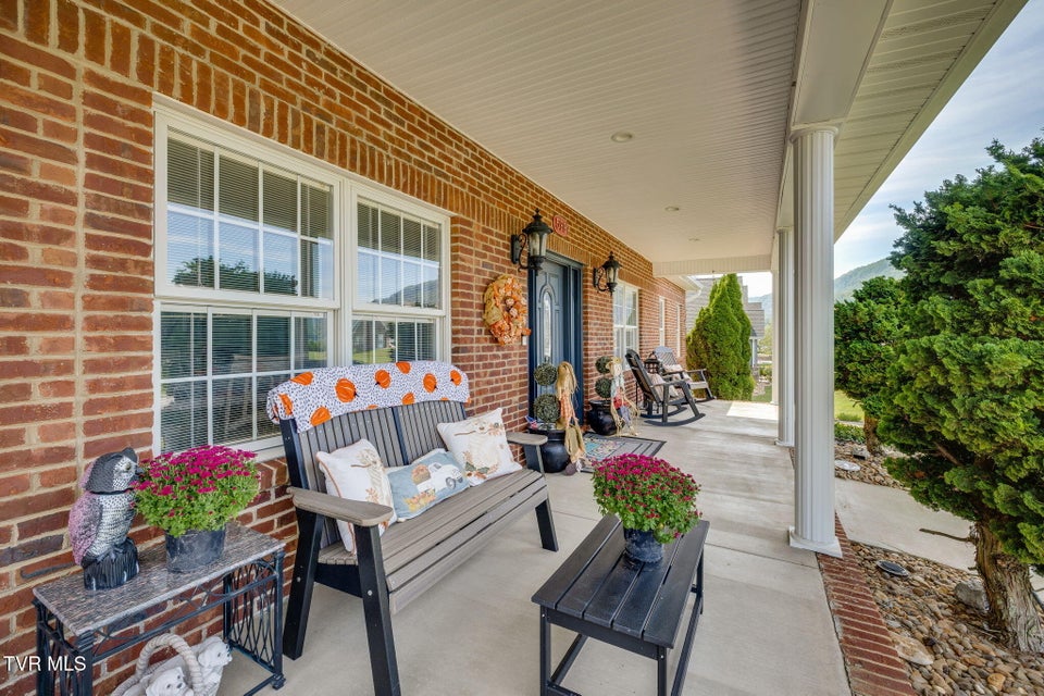 Photo #5: 599 Church Lane