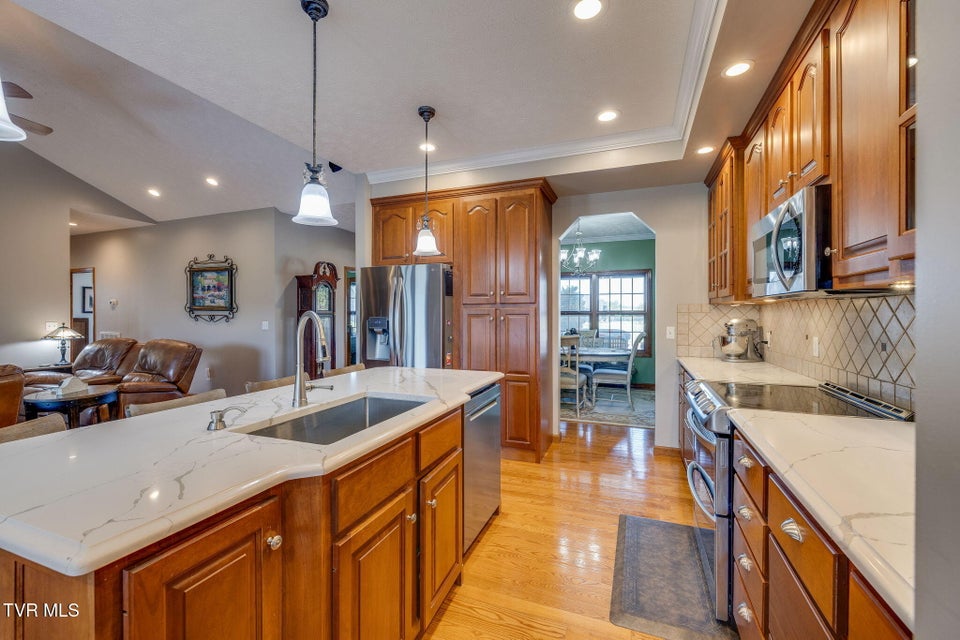 Photo #13: 599 Church Lane