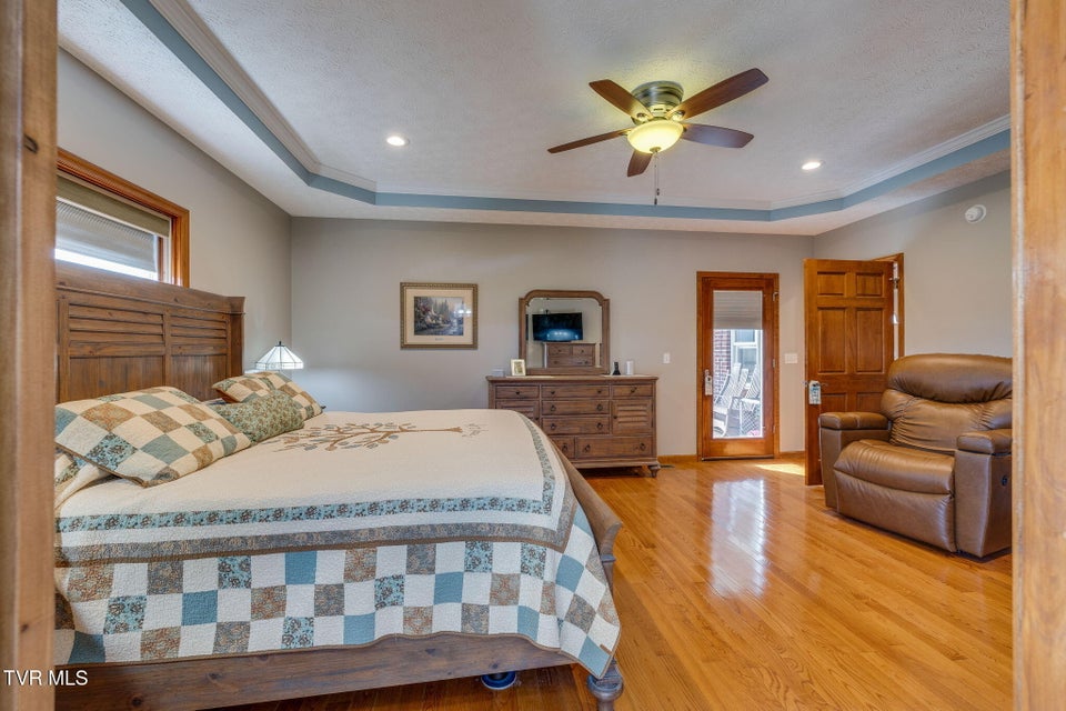 Photo #25: 599 Church Lane