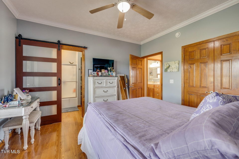 Photo #32: 599 Church Lane