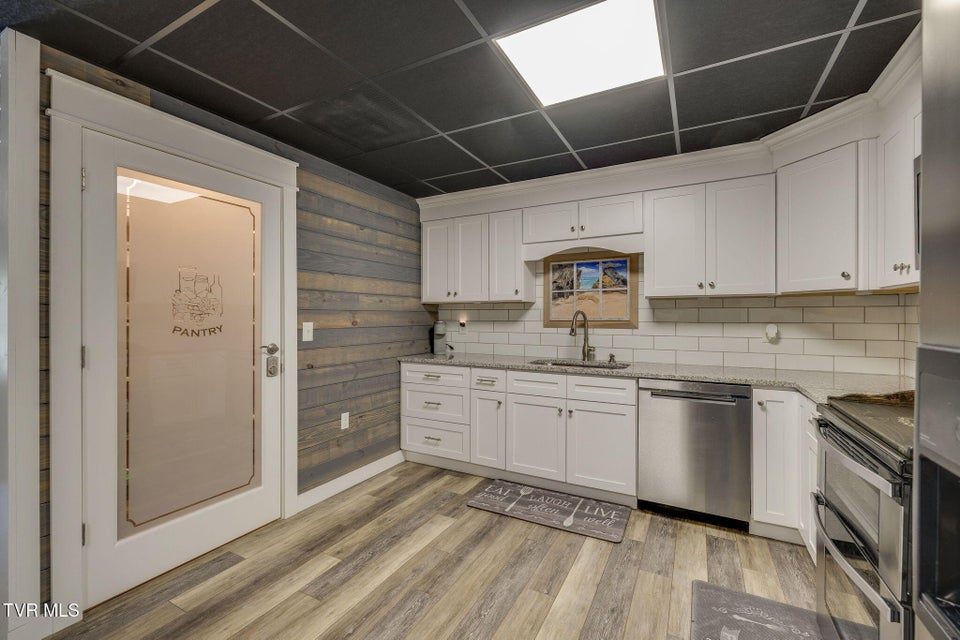 Photo #53: 599 Church Lane