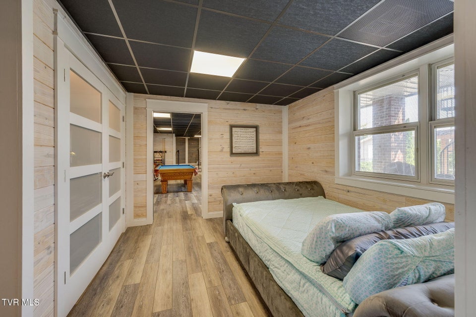 Photo #55: 599 Church Lane