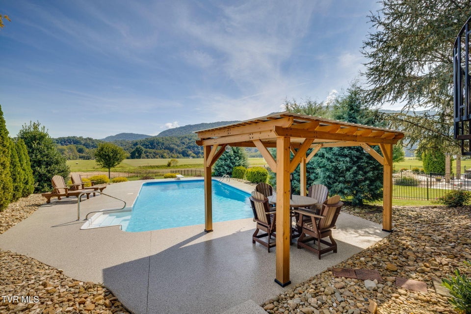 Photo #66: 599 Church Lane