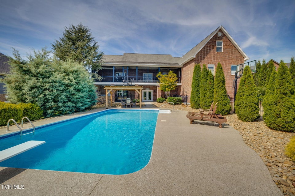 Photo #68: 599 Church Lane