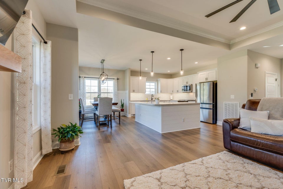 Photo #6: 1492 Orchard View Lane