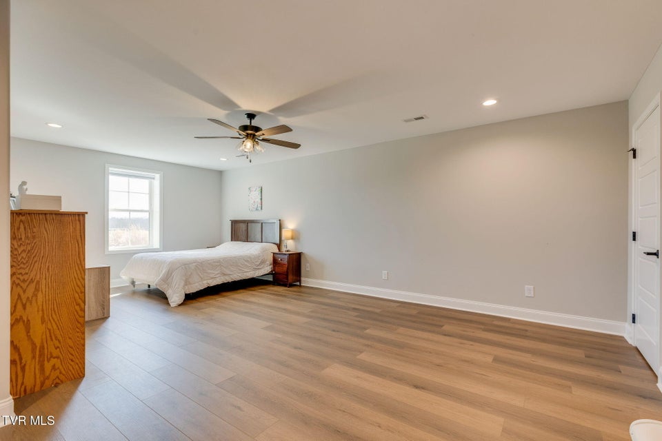 Photo #26: 1492 Orchard View Lane