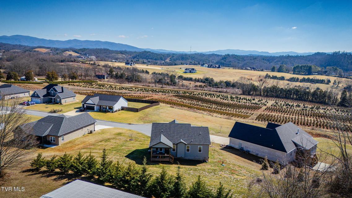 Photo #40: 1492 Orchard View Lane