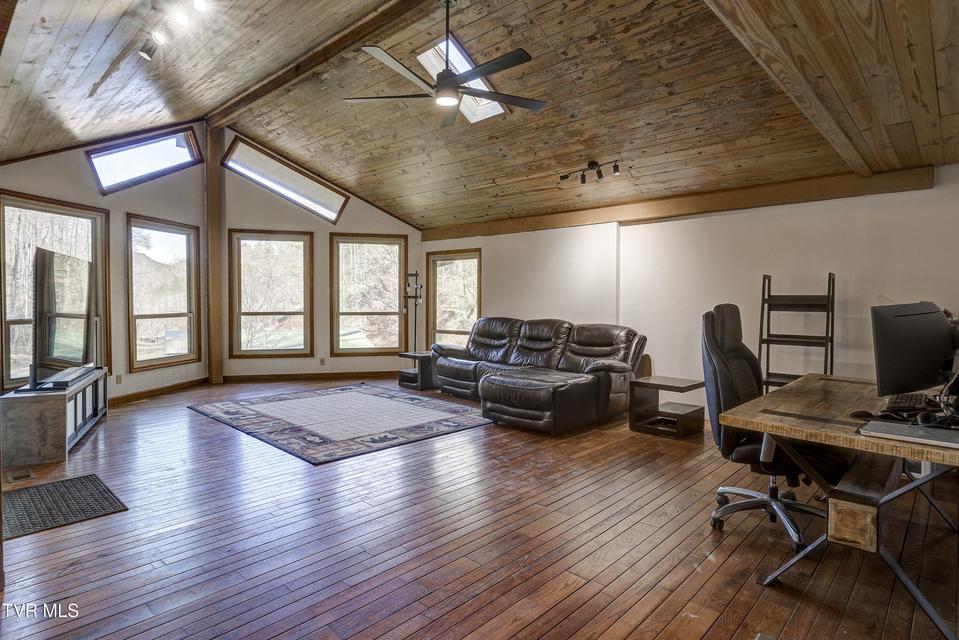 Photo #11: 124 Ogle Road