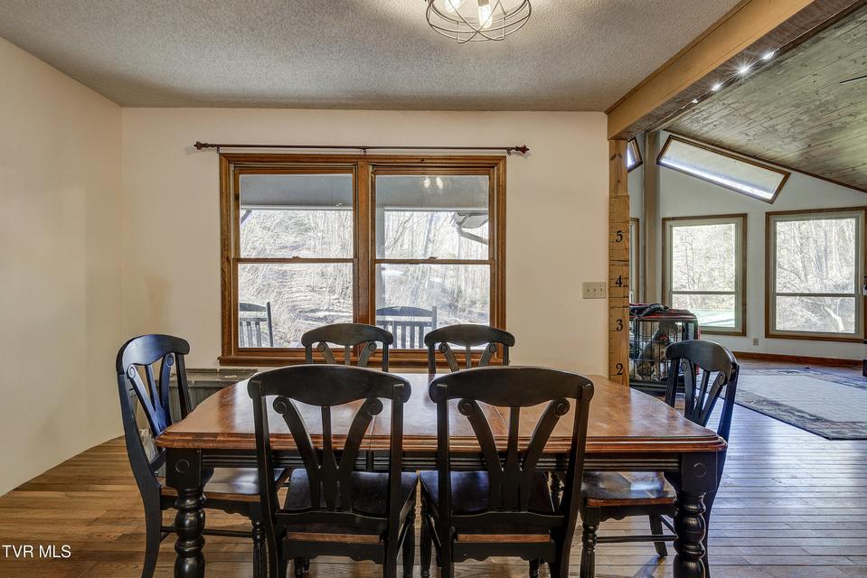 Photo #12: 124 Ogle Road