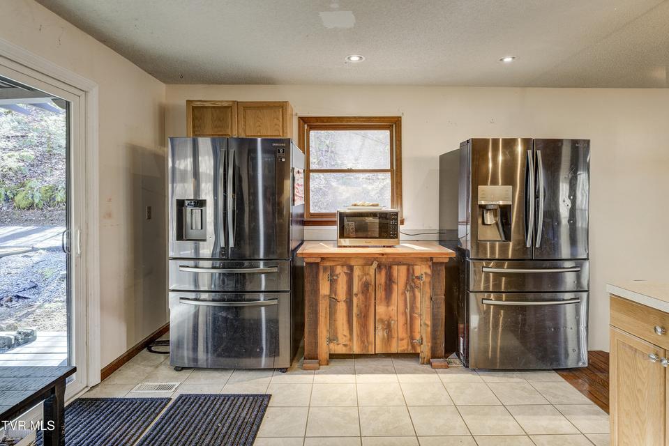 Photo #17: 124 Ogle Road