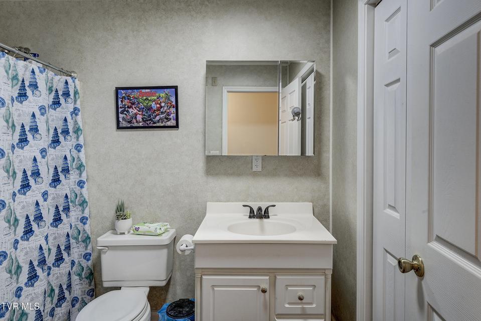 Photo #19: 124 Ogle Road