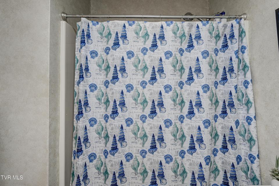 Photo #20: 124 Ogle Road