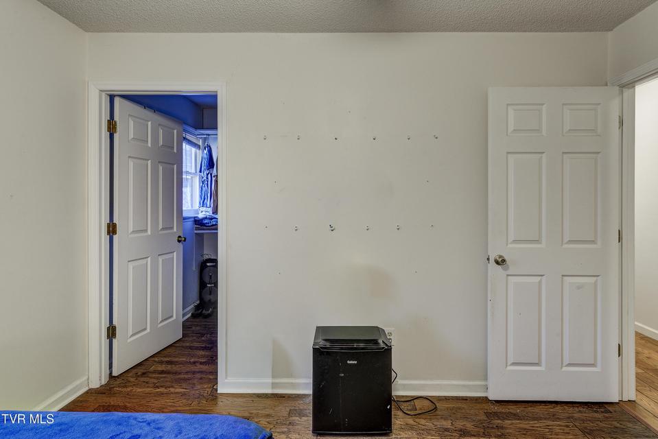 Photo #23: 124 Ogle Road