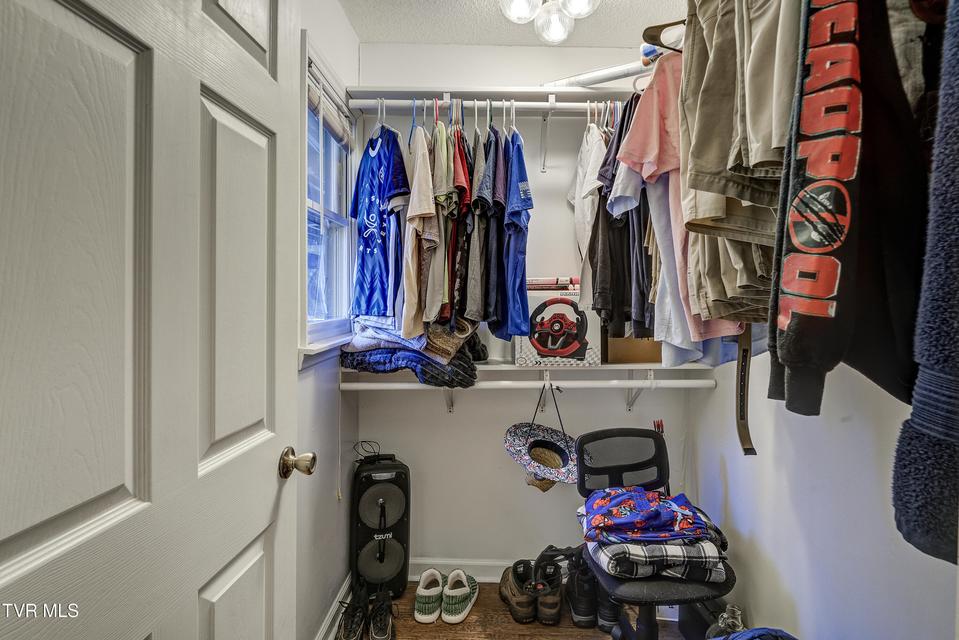 Photo #24: 124 Ogle Road