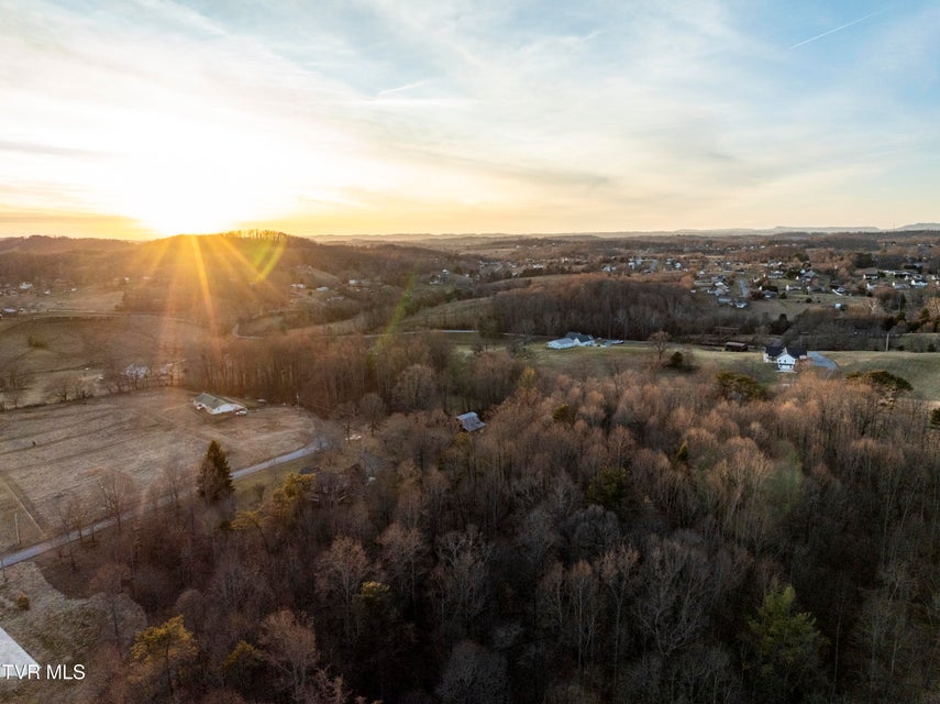 Photo #9: 150 Miller Crossing