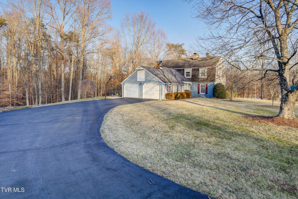 Photo #67: 150 Miller Crossing