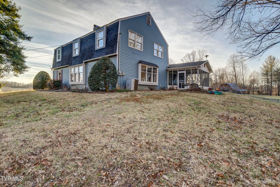 Photo #71: 150 Miller Crossing