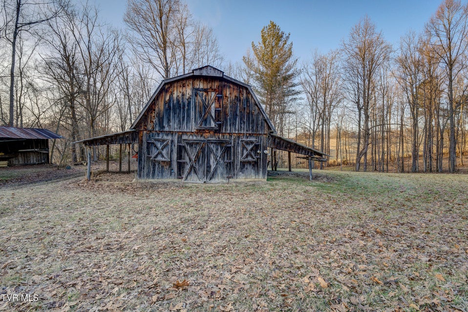 Photo #81: 150 Miller Crossing