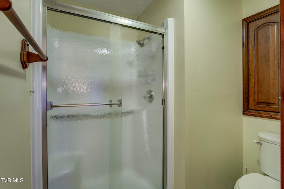 Photo #44: 150 Miller Crossing