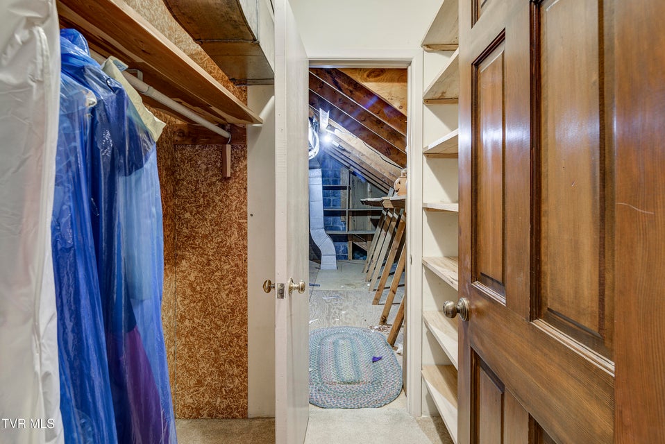 Photo #54: 150 Miller Crossing