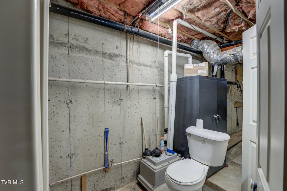 Photo #60: 150 Miller Crossing