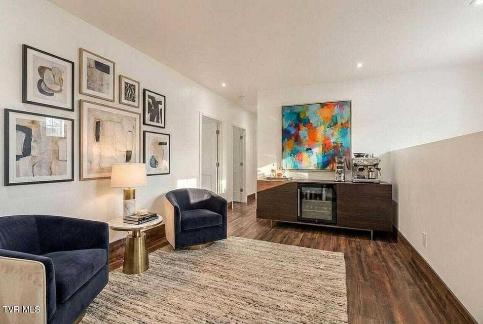 Photo #12: 3 Overlook Court