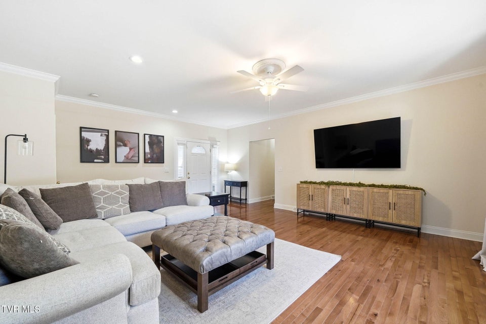 Photo #9: 163 Dean Archer Road